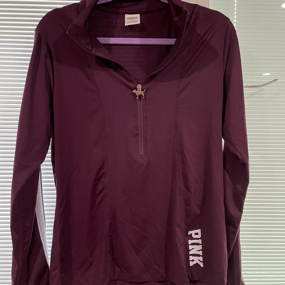 Pink Fitted 1/2 zip